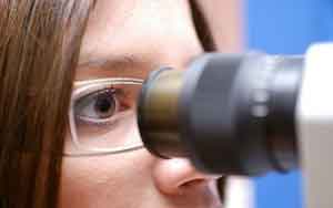 Oftalmopatia tiroidea Oftalmopatia tiroidea