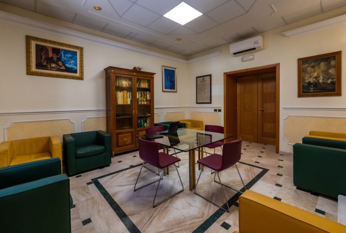 Sala Riunioni – Studio Gamma Medica Sala Riunioni - Studio Gamma Medica